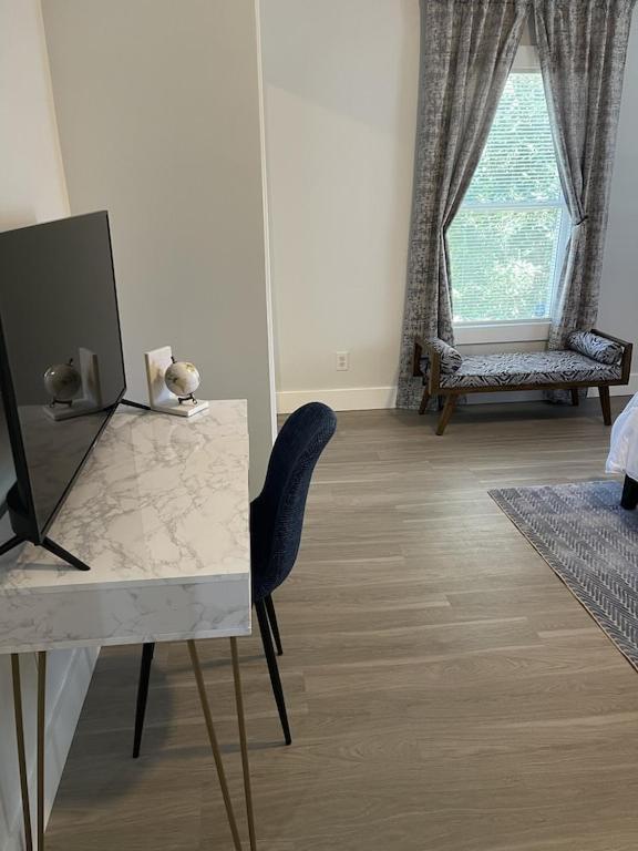 City Serenity-2Br Home Away From Home. 6 Min From Atl Airport Атланта Екстериор снимка